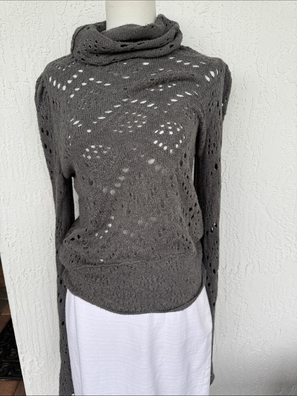 Free People Shoot From The Heart
Pullover Sweater